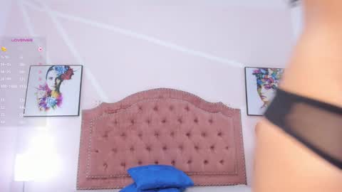 Snapshot of nicol_giraldo chatting on 02/06/25, 03:48 Nicol online show from 02/06/25, 03:48