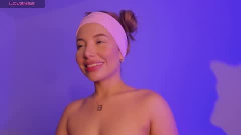 Nicol Gw online show from 04/24/26, 05:32