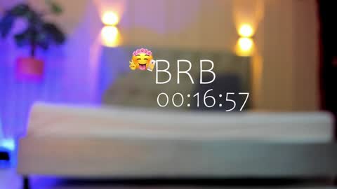 Snapshot of nicol_snow chatting on 01/02/25, 12:57 Your baby Nicol online show from 01/02/25, 12:57