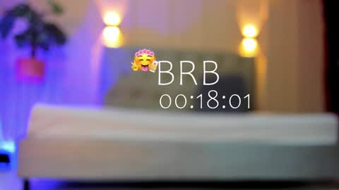 Snapshot of nicol_snow chatting on 01/13/25, 03:58 Your baby Nicol online show from 01/13/25, 03:58