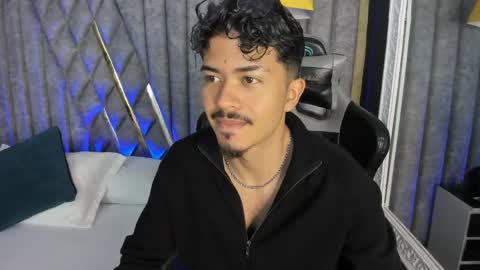 Nicolai online show from 04/22/26, 12:07