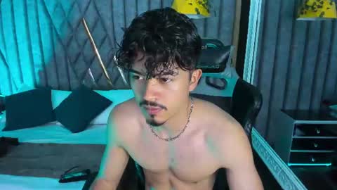 Snapshot of nicolaikarav chatting on 06/28/26, 12:22 Nicolai online show from 06/28/26, 12:22