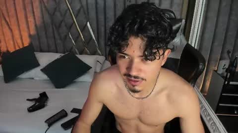 Snapshot of nicolaikarav chatting on 06/30/26, 12:50 Nicolai online show from 06/30/26, 12:50