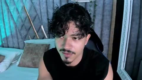 Snapshot of nicolaikarav chatting on 07/09/26, 01:26 Nicolai online show from 07/09/26, 01:26