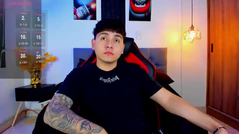 nicolas_james_sc online show from 11/11/25, 01:33