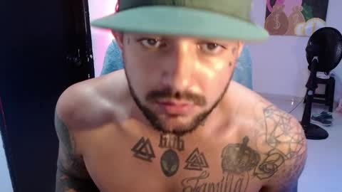 nicolas online show from 01/11/25, 06:14