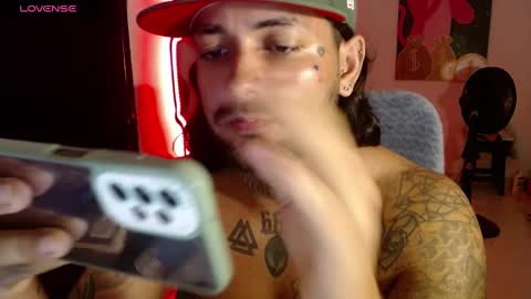 nicolas online show from 01/12/25, 07:11