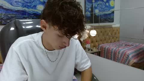 nicolasferrer18 online show from 11/27/25, 12:29