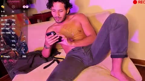 Snapshot of nicolasrodrii chatting on 12/22/24, 03:11 nicolasrodrii online show from 12/22/24, 03:11