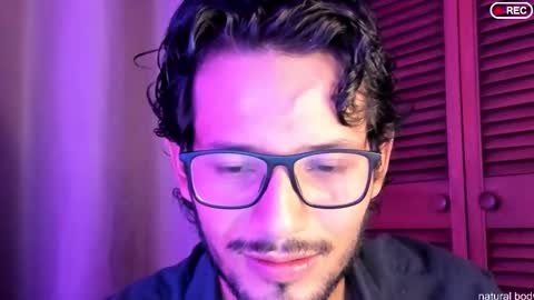 Snapshot of nicolasrodrii chatting on 10/07/25, 11:02 nicolasrodrii online show from 10/07/25, 11:02