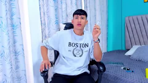 nicolastorres__ online show from 02/07/26, 08:12