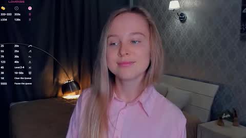 Nicoletta online show from 11/11/25, 06:30