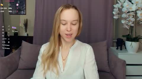 Nicoletta online show from 02/13/26, 06:48