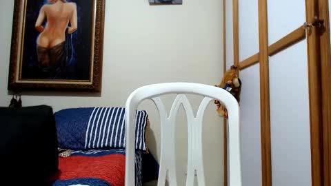 Snapshot of nicolay_74 chatting on 02/27/25, 03:04 Nicolay online show from 02/27/25, 03:04