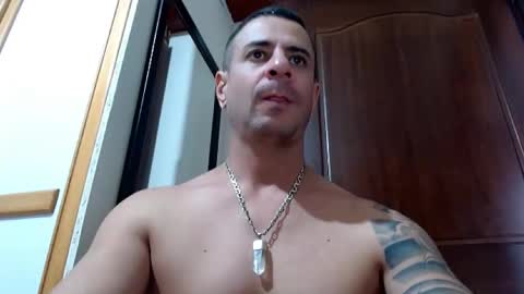 Snapshot of nicolay_74 chatting on 03/12/25, 10:28 Nicolay online show from 03/12/25, 10:28