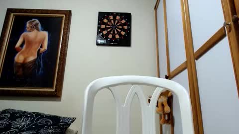 Snapshot of nicolay_74 chatting on 09/24/25, 01:31 Nicolay online show from 09/24/25, 01:31