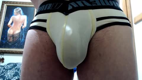 Snapshot of nicolay_74 chatting on 09/29/25, 11:53 Nicolay online show from 09/29/25, 11:53