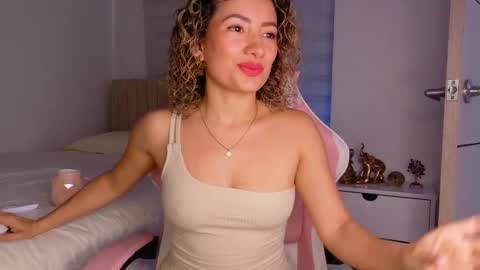 Nicol  online show from 11/11/25, 03:12