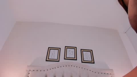 Nicole  Adam online show from 12/17/24, 04:32