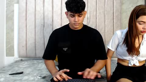 Snapshot of nicole_and_thiago chatting on 02/06/25, 02:33 nicole_and_thiago online show from 02/06/25, 02:33