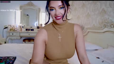 nicole online show from 04/15/26, 06:48