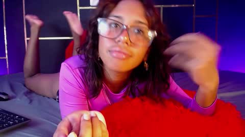 Snapshot of nicole_brown1126 chatting on 12/04/24, 01:47 nicole_brown1126 online show from 12/04/24, 01:47
