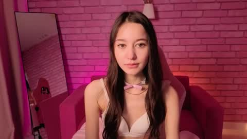 Snapshot of nicole_brownie chatting on 05/15/26, 11:34 Nicole online show from 05/15/26, 11:34