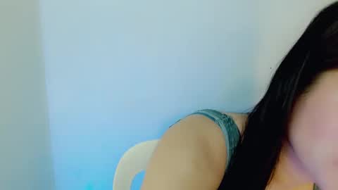 Snapshot of nicole_kiss01 chatting on 02/26/25, 08:59 nicole_kiss01 online show from 02/26/25, 08:59