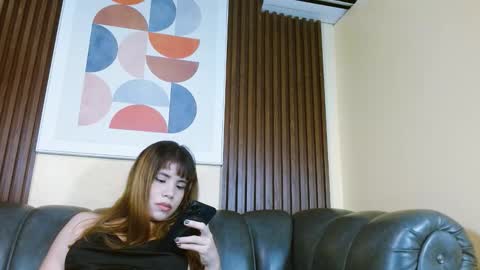 Snapshot of nicole_ramires chatting on 01/14/26, 04:23 Nicole Ramires online show from 01/14/26, 04:23