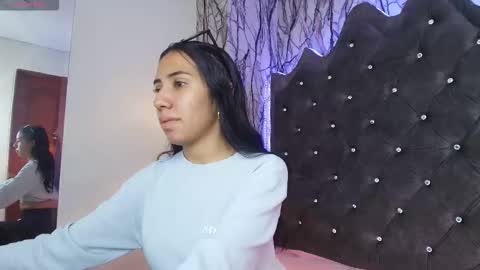 Samantha online show from 09/14/25, 11:42