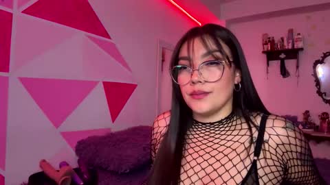 Nicole online show from 01/19/26, 05:22