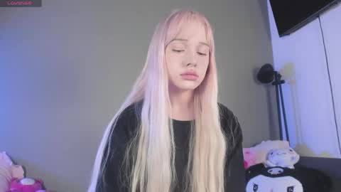 Mary online show from 03/19/26, 10:47