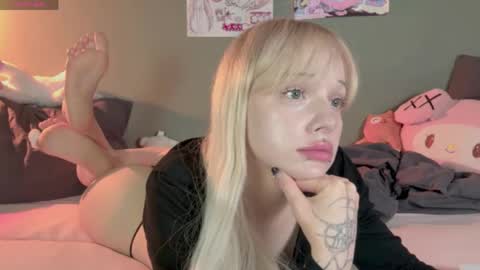 Mary online show from 05/16/26, 12:07