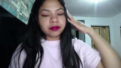 Snapshot of nicoleebon chatting on 09/12/25, 08:47 Nicole online show from 09/12/25, 08:47