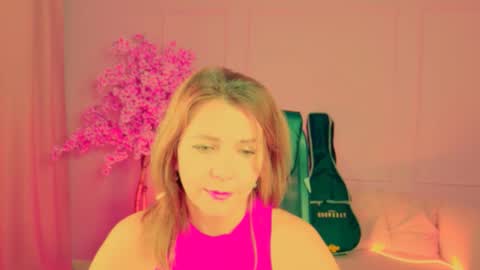 nicolehits online show from 11/09/25, 09:18