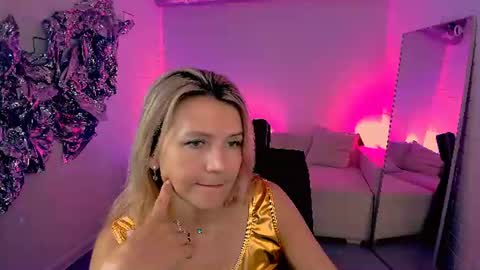 nicolehits online show from 06/22/26, 01:52