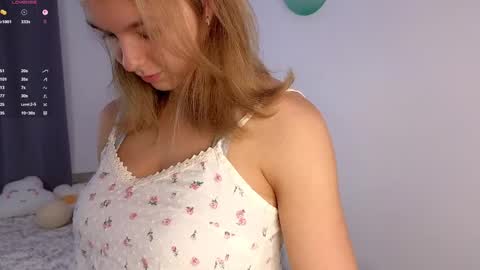 Nicole online show from 04/02/26, 07:00