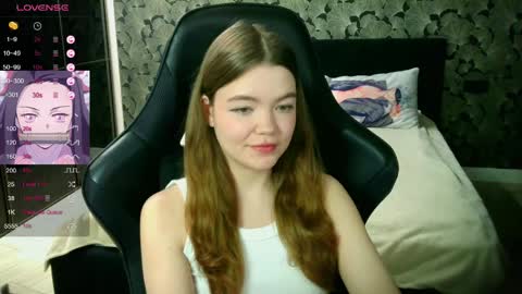 Snapshot of nicolemeew chatting on 04/04/26, 06:27 NicoleMeew online show from 04/04/26, 06:27