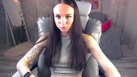 Nicole online show from 06/03/26, 02:33