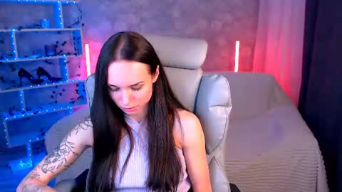 Snapshot of nicolemerz chatting on 07/10/26, 05:37 Nicole online show from 07/10/26, 05:37