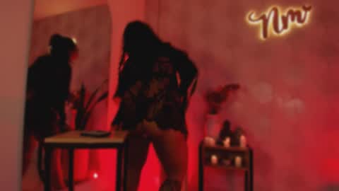 Snapshot of nicolemorelli2 chatting on 01/16/26, 01:37 Andrea give it a thumbs up please its important online show from 01/16/26, 01:37