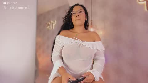 Snapshot of nicolemorelli2 chatting on 02/27/26, 12:05 Andrea give it a thumbs up please its important online show from 02/27/26, 12:05