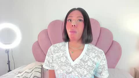 NICOLE online show from 11/05/25, 12:27