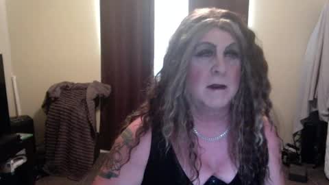 Snapshot of nicolescdfantasies chatting on 05/18/26, 10:59 Nicole CD online show from 05/18/26, 10:59