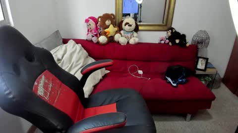 Snapshot of nicolettcolin chatting on 02/18/25, 08:58 Nicolettcolin online show from 02/18/25, 08:58