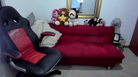 Snapshot of nicolettcolin chatting on 02/19/25, 03:06 Nicolettcolin online show from 02/19/25, 03:06