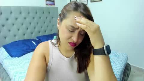 Snapshot of nicolewind_ chatting on 02/17/25, 03:47 ELIZABETH online show from 02/17/25, 03:47