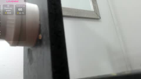 Snapshot of nicoll_crazzy chatting on 07/06/26, 03:03 nicoll online show from 07/06/26, 03:03