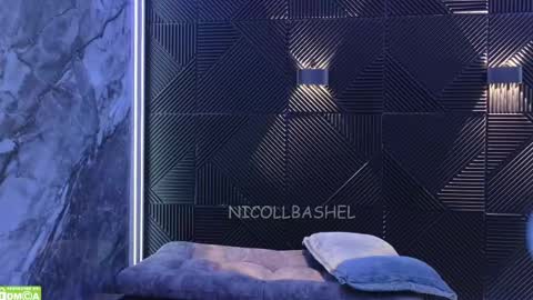 Snapshot of nicollbashel chatting on 02/28/25, 05:26 Nicoll Independent model online show from 02/28/25, 05:26
