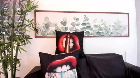 Nicolle Lima online show from 02/21/25, 08:38